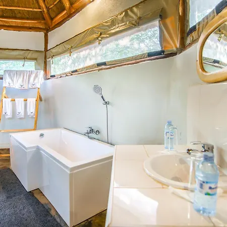 Embogo Safari Lodges Katoke Exterior photo