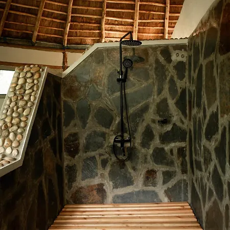 Embogo Safari Lodges Katoke Exterior photo