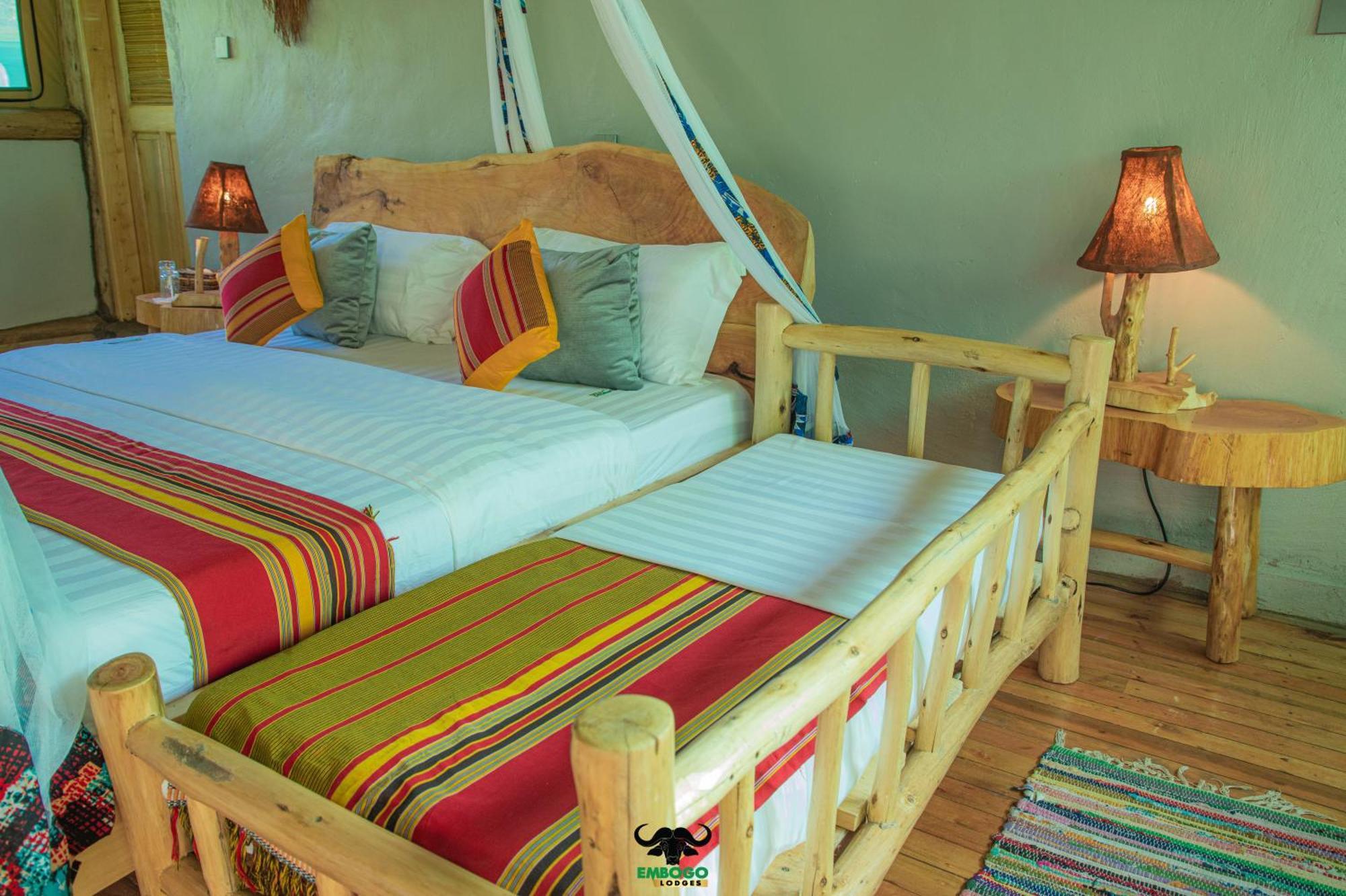 Embogo Safari Lodge *